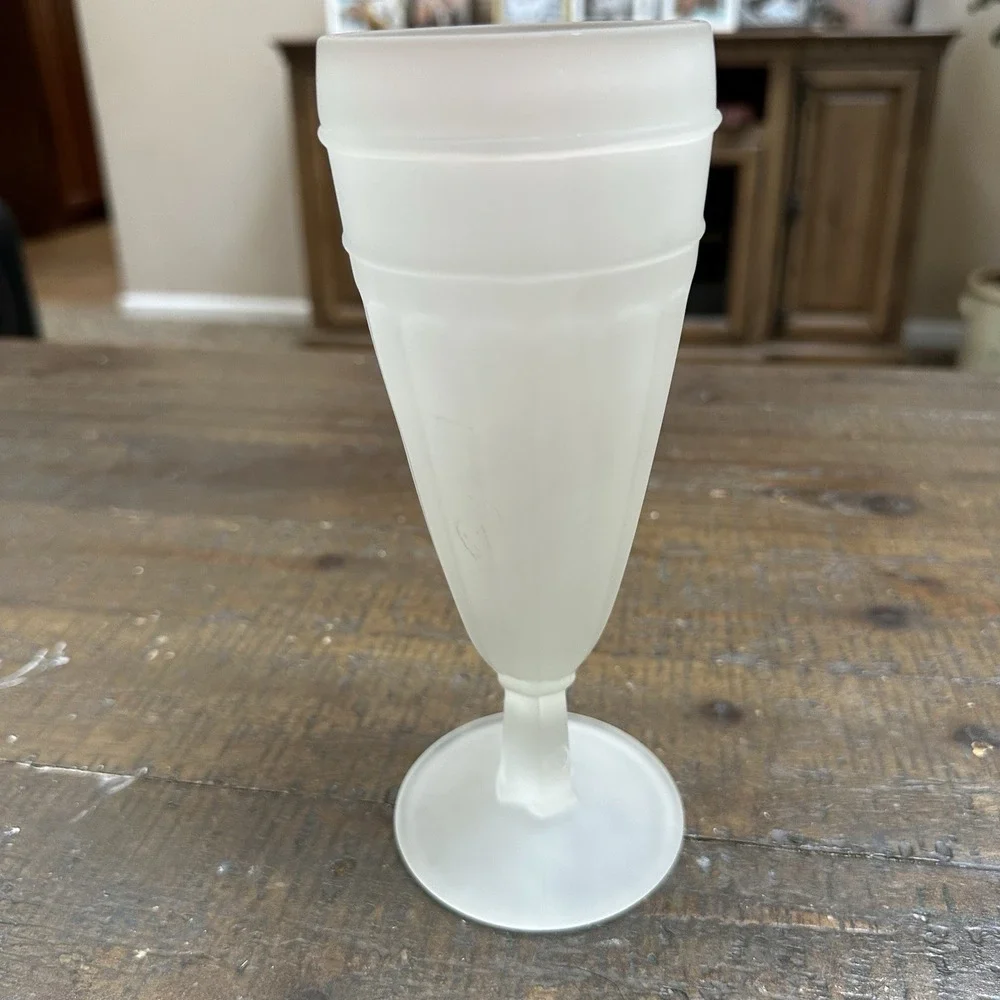 Set of 4 Frosted Glass Viking Horn Goblets Footed‎ Medieval Barware 8